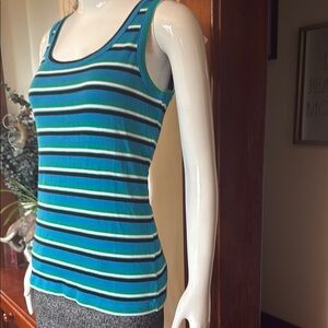 NWT northern reflections size small Striped Blue and Green Women's Tank cotton